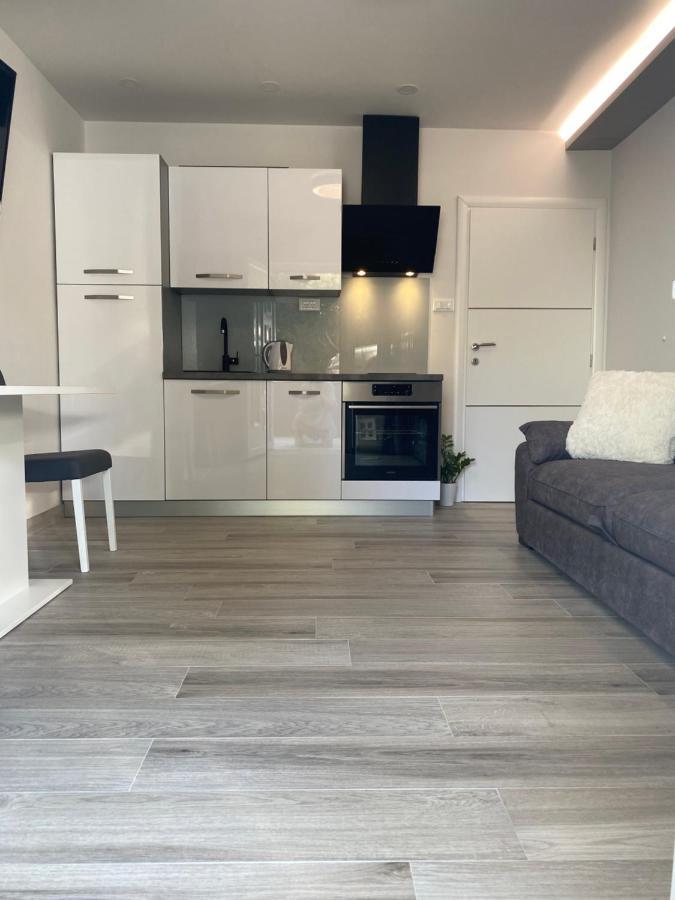 Apartment Bono Baska Voda Ngoại thất bức ảnh